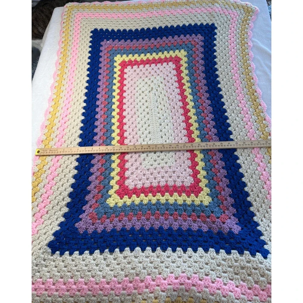 Handmade Crochet Granny Square Blanket Scalloped Edge Lap Throw 52x33